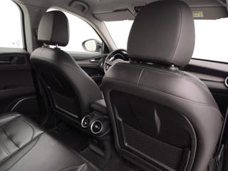 ALFA ROMEO Stelvio usata, con USB