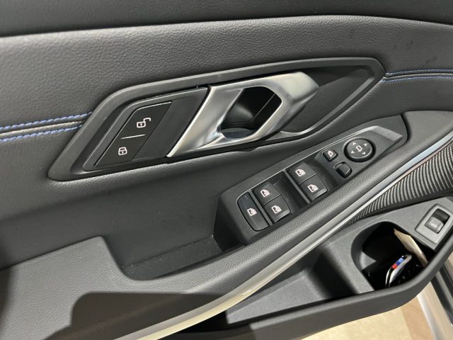 BMW 320 usata, con Sistema di navigazione