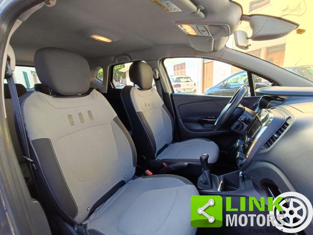 RENAULT Captur usata 37
