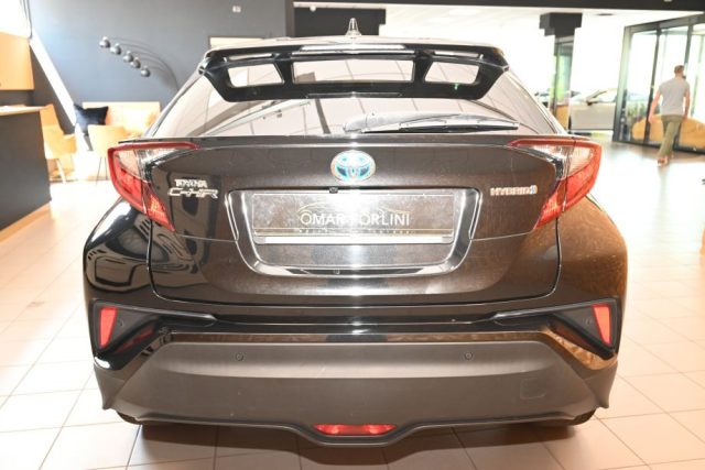 TOYOTA C-HR usata 5