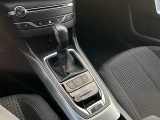 PEUGEOT 308 usata, con Bluetooth