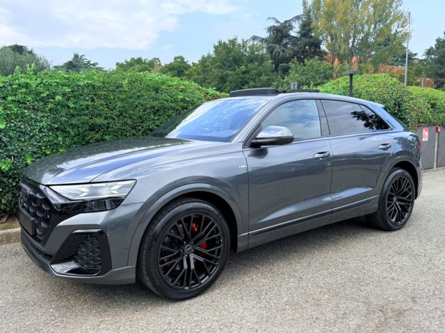 AUDI Q8 usata, con Airbag