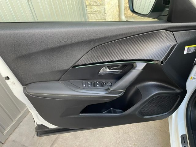 PEUGEOT 2008 usata, con Fari LED