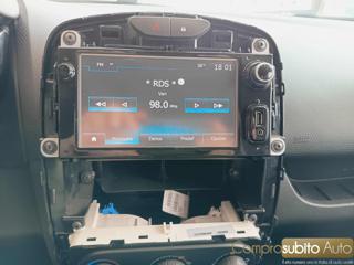 RENAULT Clio usata, con Park Distance Control