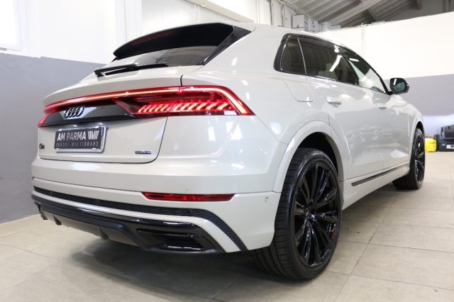 AUDI Q8 usata, con Cerchi in lega