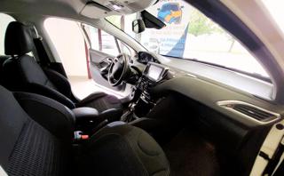 PEUGEOT 208 usata, con ESP