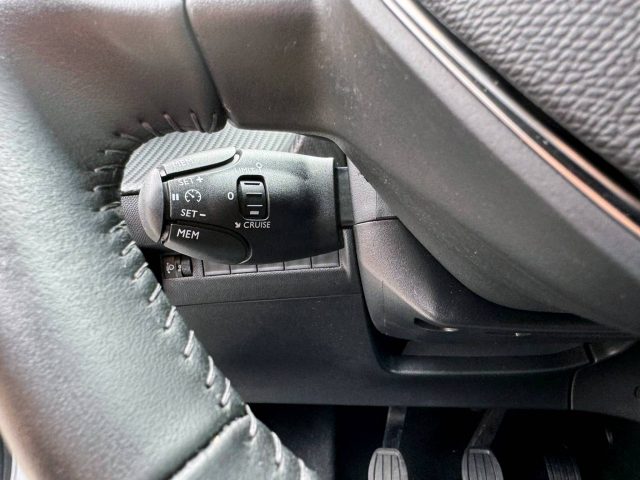 PEUGEOT 2008 usata, con Bluetooth