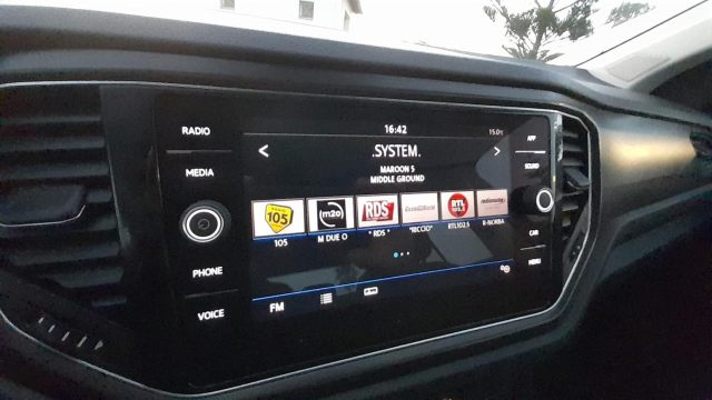 VOLKSWAGEN T-Roc usata, con Sound system