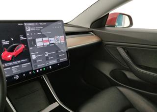 TESLA Model 3 usata, con Sedile posteriore sdoppiato