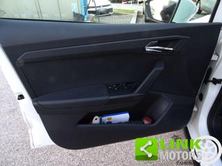 SEAT Arona usata, con Luci diurne LED