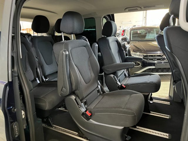 MERCEDES-BENZ V 220 usata, con ESP
