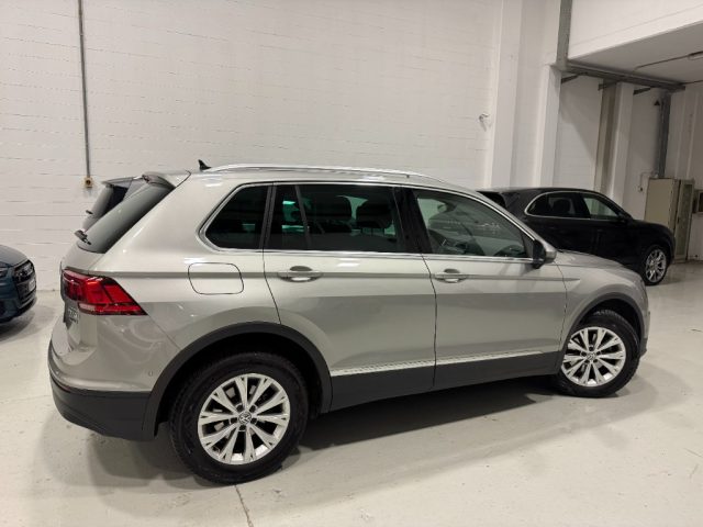 VOLKSWAGEN Tiguan usata, con Airbag