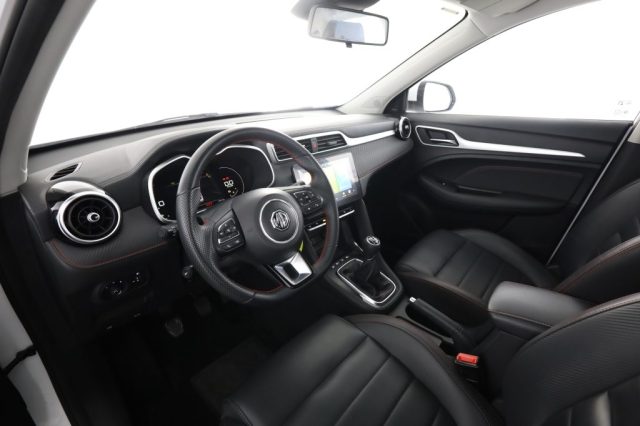 MG ZS usata 7
