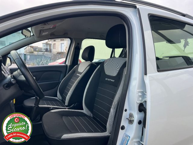 DACIA Sandero usata, con Alzacristalli elettrici