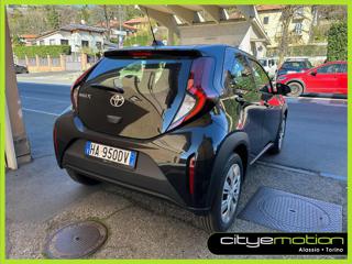 TOYOTA Aygo X usata, con Autoradio