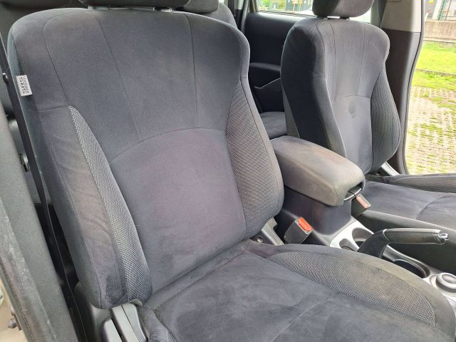 MITSUBISHI Outlander usata, con Lettore CD