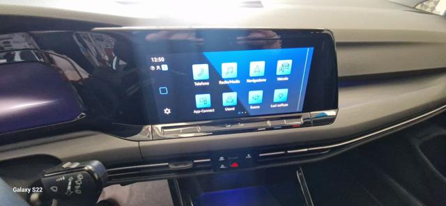 VOLKSWAGEN Golf usata, con Autoradio