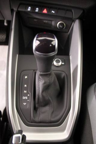 AUDI A1 usata, con Autoradio