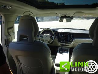 VOLVO XC60 usata, con Volante multifunzione