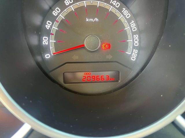 KIA Venga usata, con Servosterzo