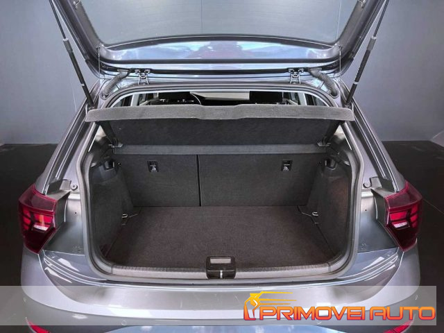 VOLKSWAGEN Polo usata, con Autoradio