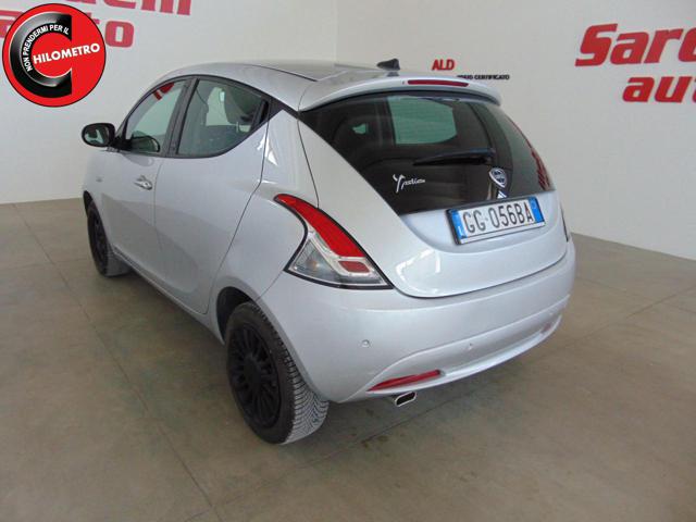 LANCIA Ypsilon usata, con Park Distance Control
