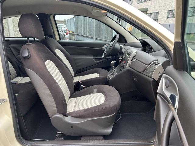 LANCIA Ypsilon usata, con Fendinebbia