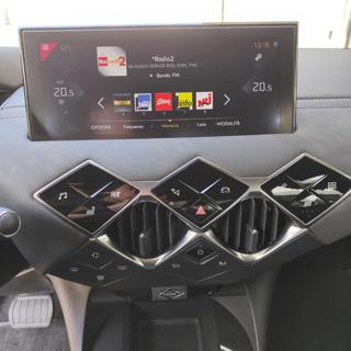 DS AUTOMOBILES DS 3 Crossback usata, con Vetri oscurati