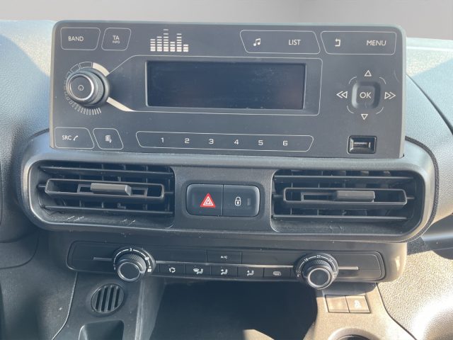 CITROEN Berlingo usata, con Autoradio digitale