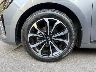 RENAULT Clio usata, con Interni in pelle