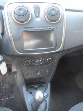 DACIA Sandero usata, con Autoradio digitale