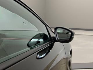 OPEL Corsa usata, con Sensori di parcheggio anteriori
