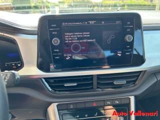 VOLKSWAGEN T-Roc usata, con Fari LED