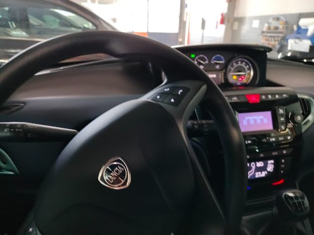 LANCIA Ypsilon usata 17