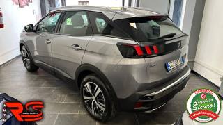 PEUGEOT 3008 usata, con Airbag