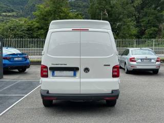 VOLKSWAGEN Transporter usata, con Autoradio