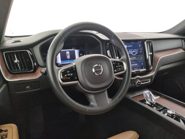 VOLVO XC60 usata, con Regolazione elettrica sedili