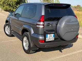 TOYOTA Land Cruiser usata 25