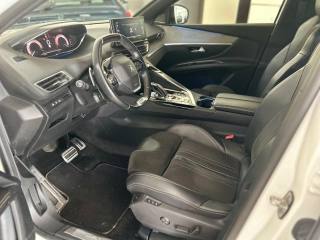 PEUGEOT 5008 usata, con Sistema di navigazione