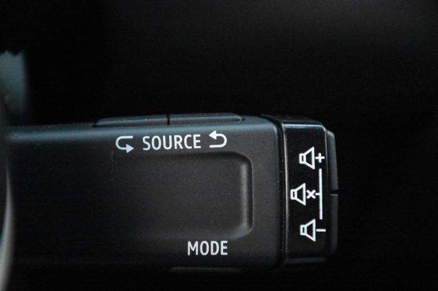 MITSUBISHI ASX usata, con Autoradio digitale