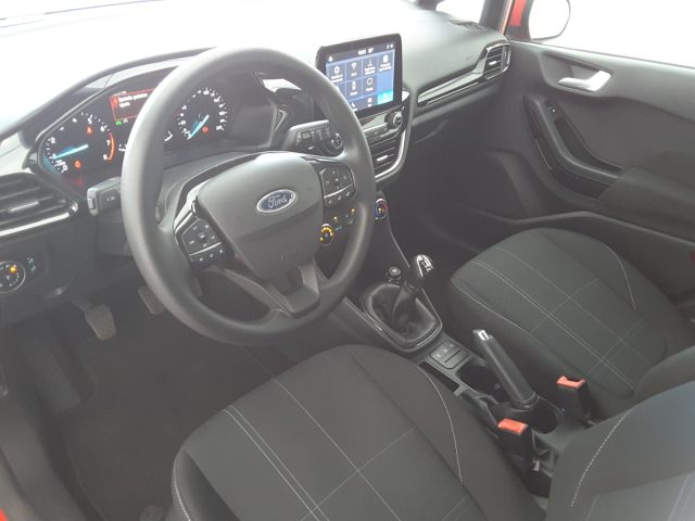 FORD Fiesta usata, con Autoradio