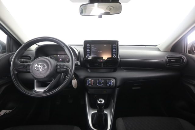 TOYOTA Yaris usata 4