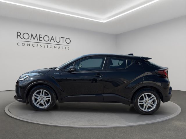 TOYOTA C-HR usata, con Autoradio