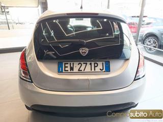 LANCIA Ypsilon usata, con ESP