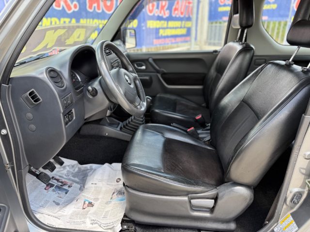 SUZUKI Jimny usata, con Specchietti laterali elettrici