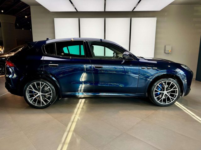 MASERATI Grecale usata, con Autoradio