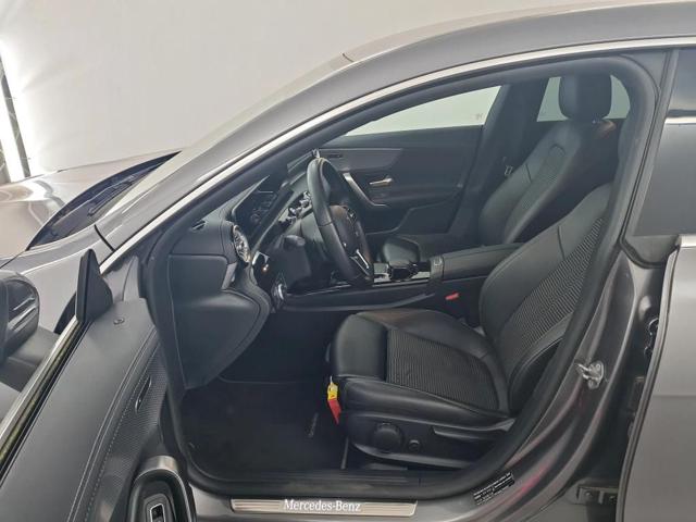 MERCEDES-BENZ CLA 180 usata, con Autoradio