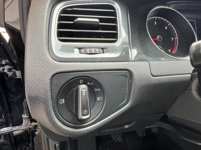 VOLKSWAGEN Golf usata, con Sistema di navigazione