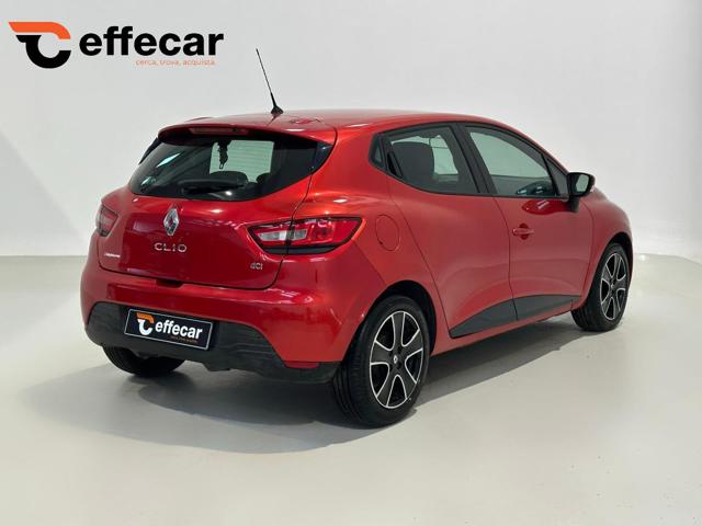 RENAULT Clio usata, con Autoradio