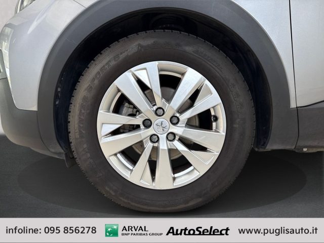 PEUGEOT 3008 usata, con Sedile posteriore sdoppiato